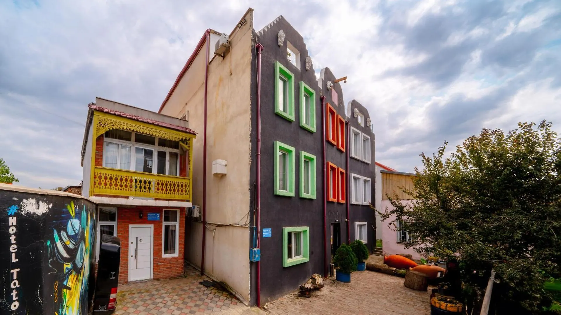 Hotel Tato & Coworking Space Tbilisi