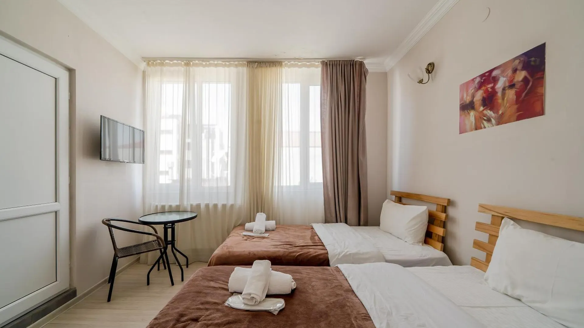 ***  Hotel Tato & Coworking Space Tbilisi Georgia