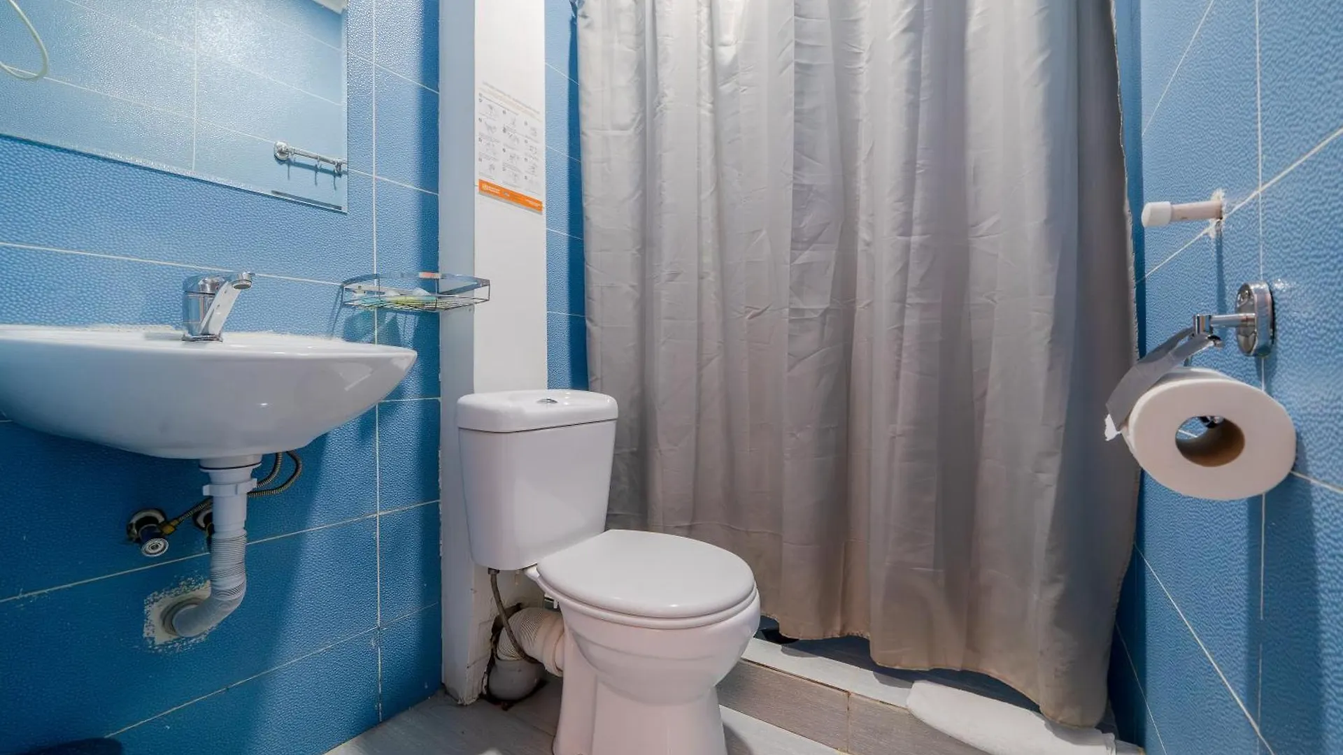 Hotel Tato & Coworking Space Tbilisi 3*,