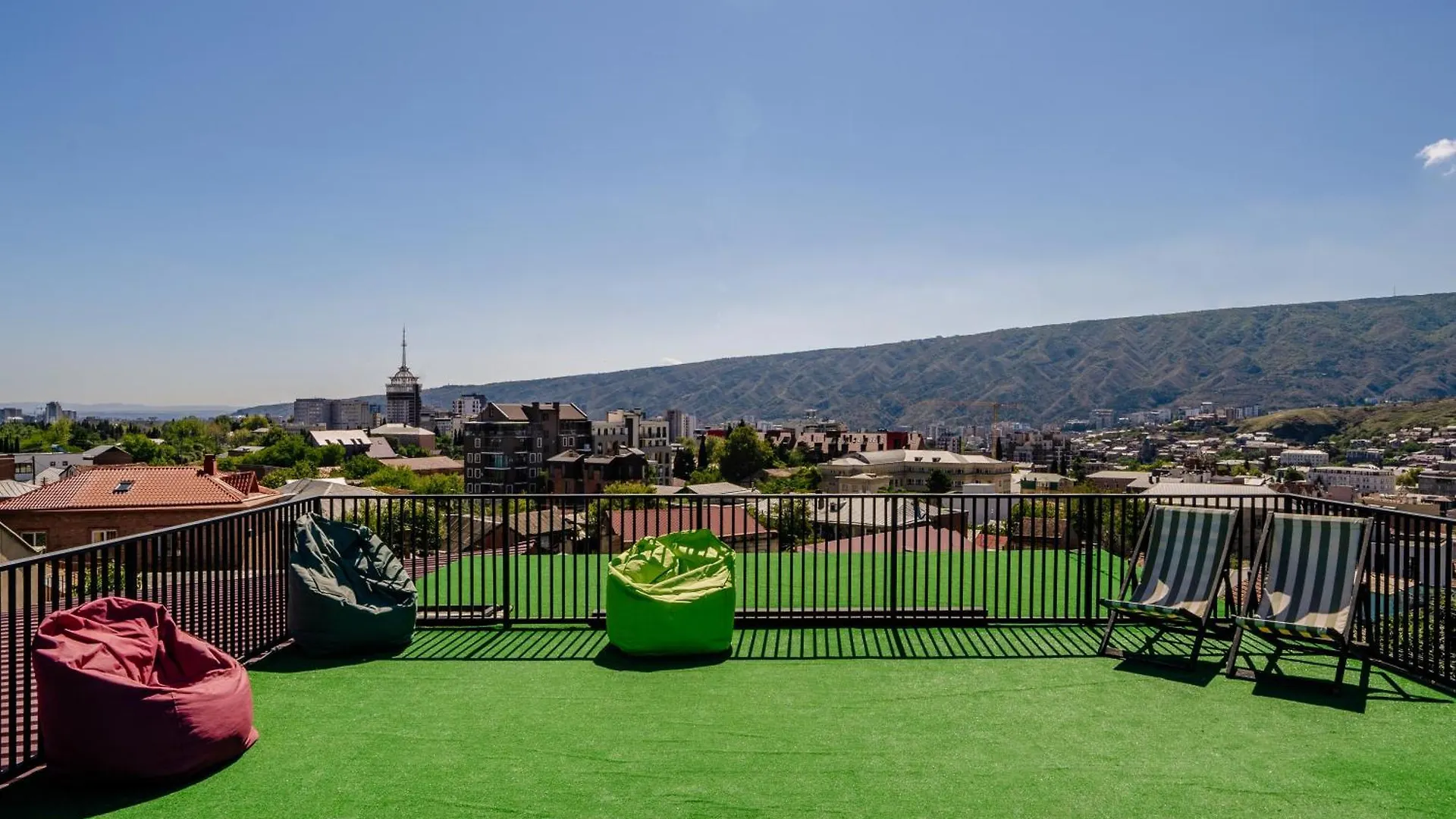 Hotel Tato & Coworking Space Τυφλίδα