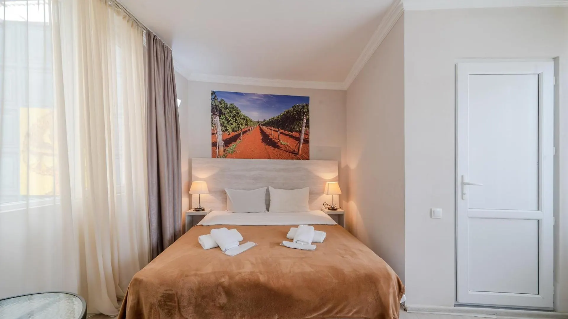 Hotel Tato & Coworking Space Tbilisi